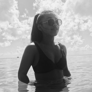 Meet your Posher, Hope